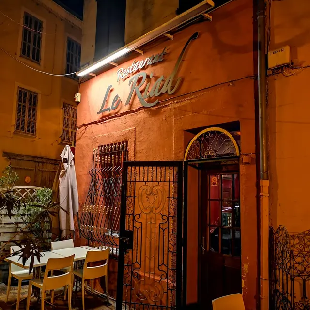 Le Riad - Saint Maximin la Sainte Baume