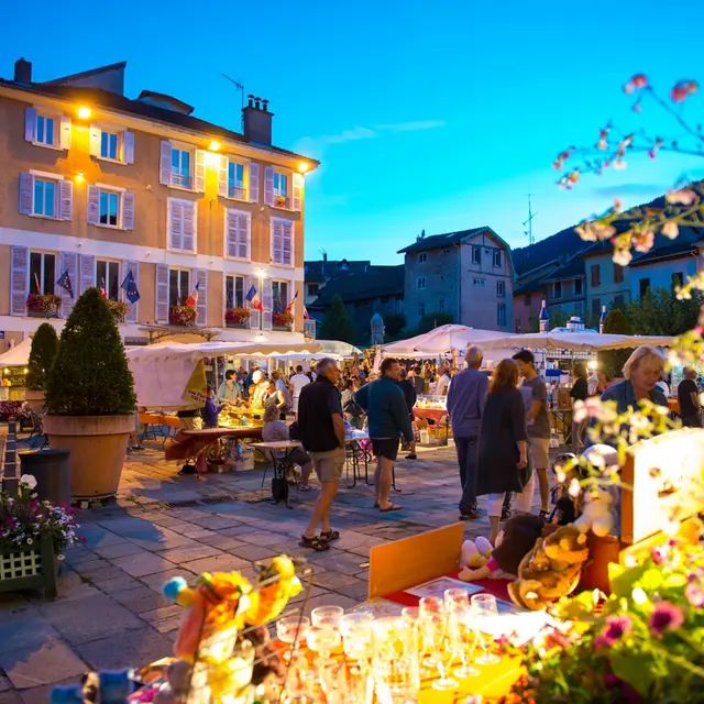 Les marchés nocturnes d'Allevard_Allevard
