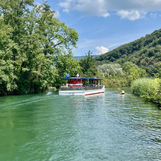 Croisière - l'Histoire au fil du canal_Chanaz