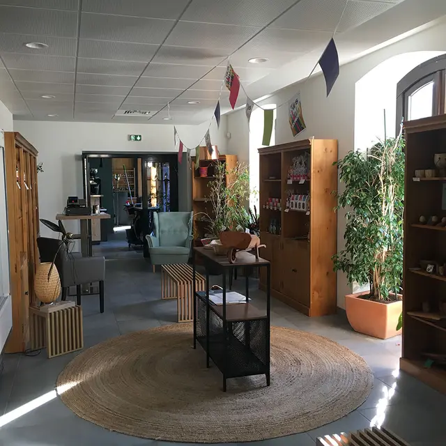 Le magasin de la Cure Gourmande - St Christophe la Grotte