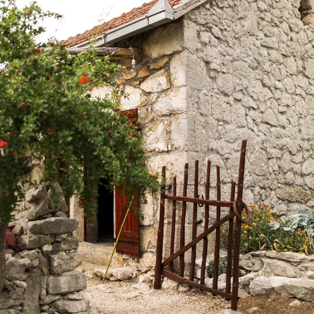 Mois de la rénovation - VISITE maison individuelle en pierre_Sainte-Agnès