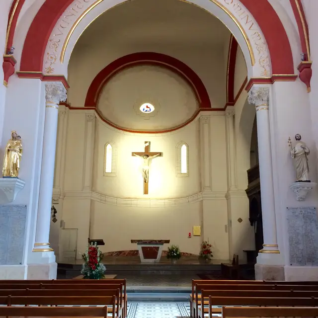 Intérieur de l'Eglise