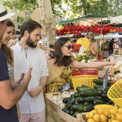 Marchés et villages du Luberon