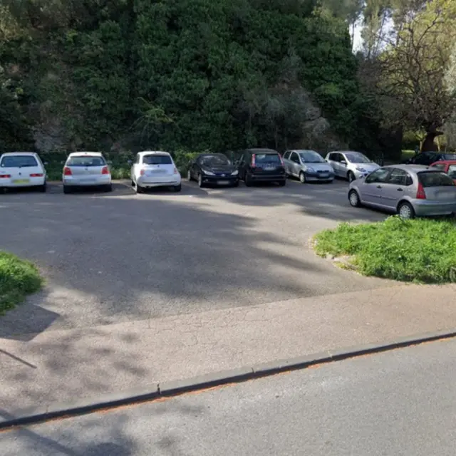 Parking Taba