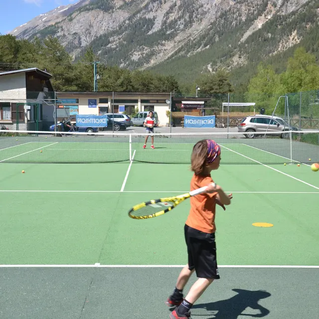 Stages de Tennis Adultes et Enfants