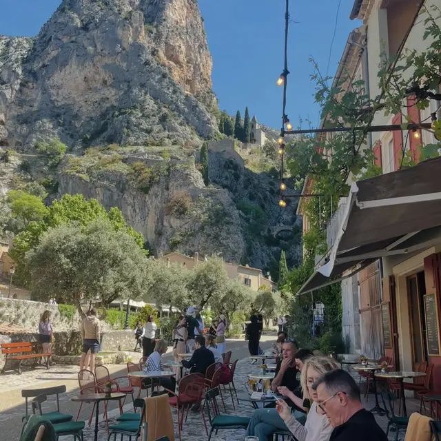 Terrasse café marguerite