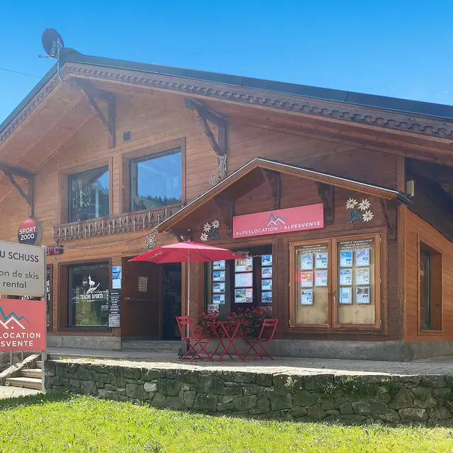 Alpes Location