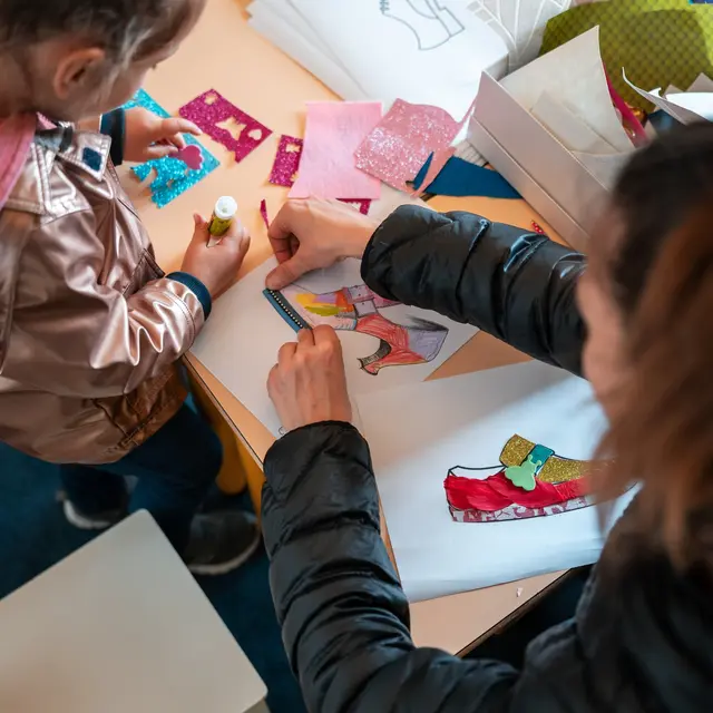 Visite-atelier en famille :  Empreinte de vacances