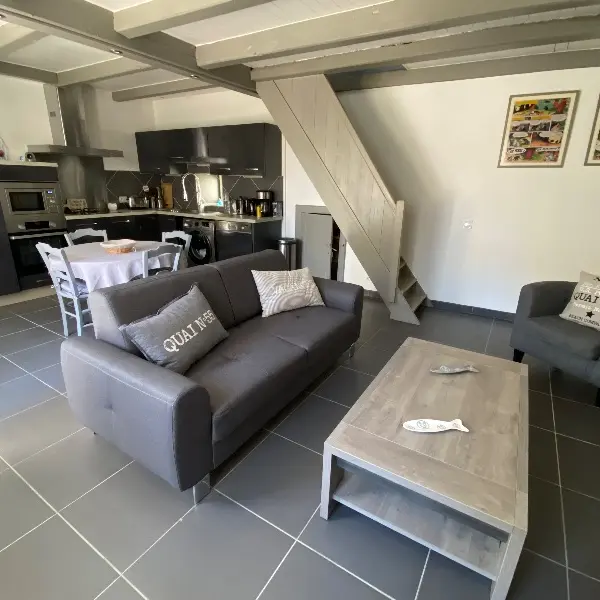 Salon et cuisine