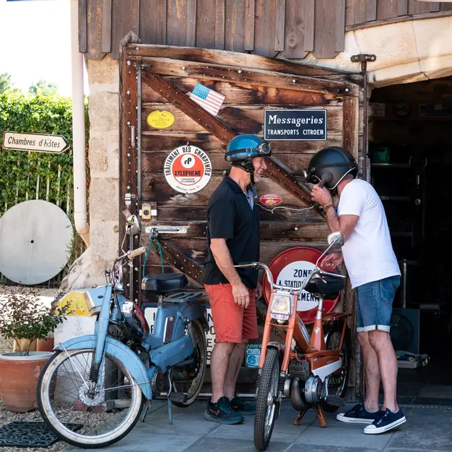 Partez en balade à mobylette et dormez rétro_Moissat