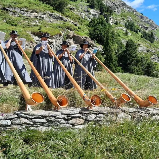 L’alpage en harmonie aux sons des cors l Renc'Arts du Parc_Quintal