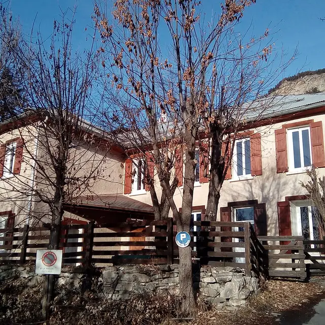 Maison familiale des Gueyniers