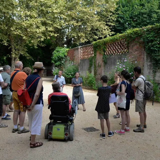 Balade dans Les Mages