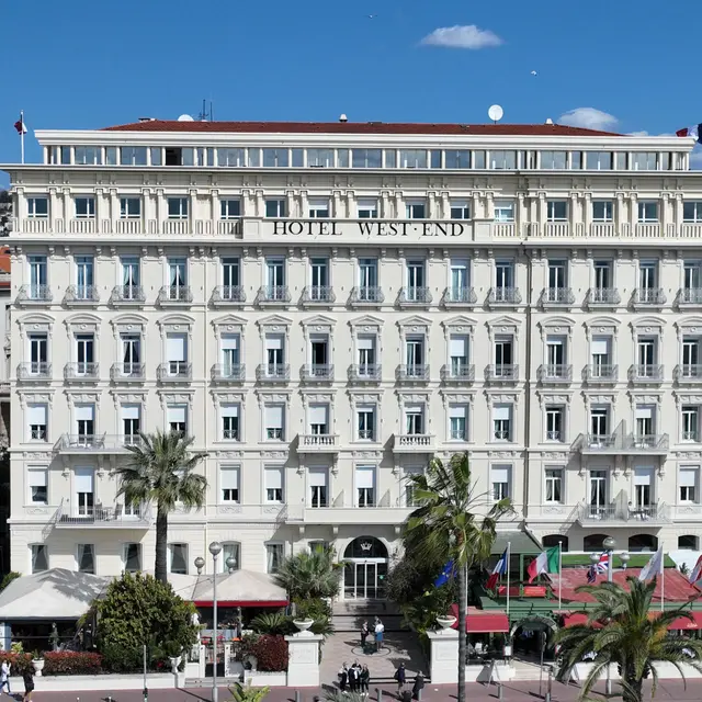 HOTEL WEST END