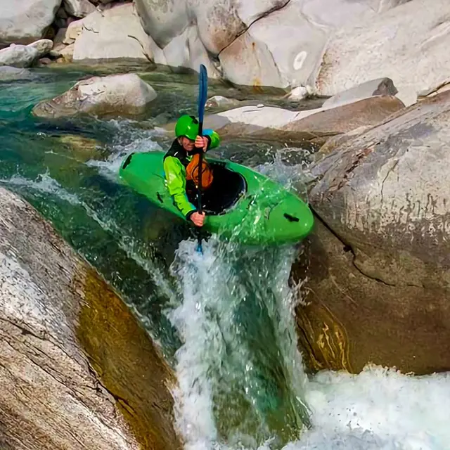 youraft kayak rafting