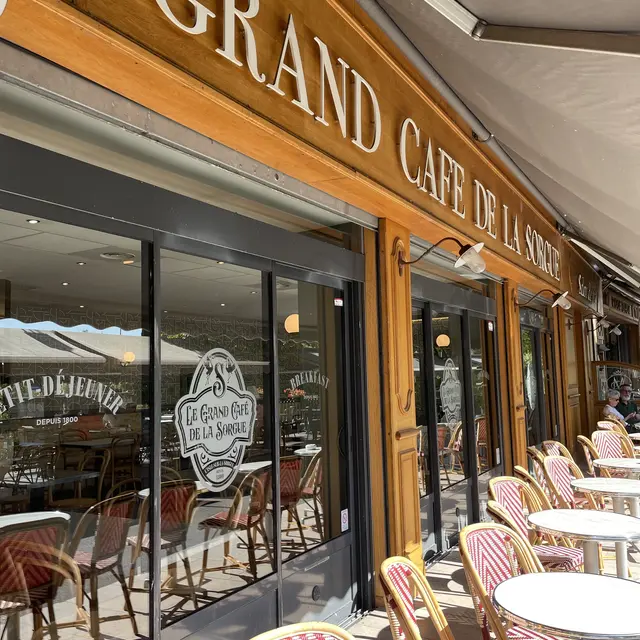 Le Grand Café de la Sorgue