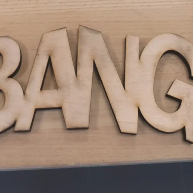 Happy Hour - Déco de porte_Bourg-en-Bresse