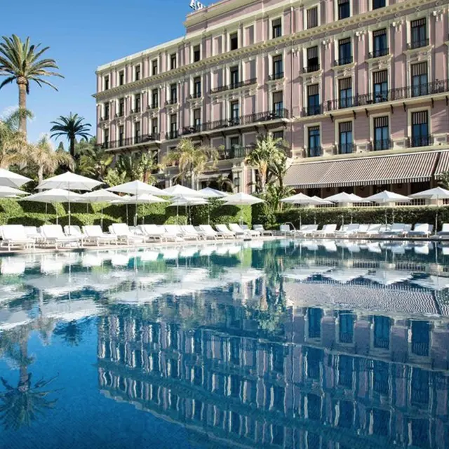 Royal-Riviera