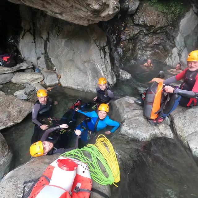 Canyon d'eau chaude avec Adret Canyon_Ax-les-Thermes