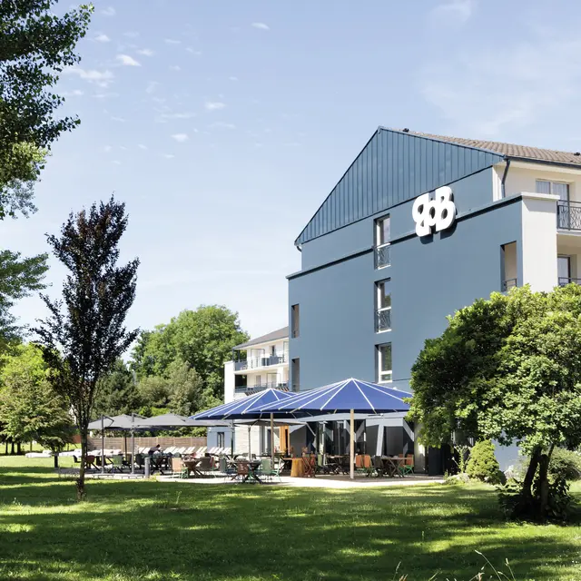 Best of Both_Divonne-les-Bains