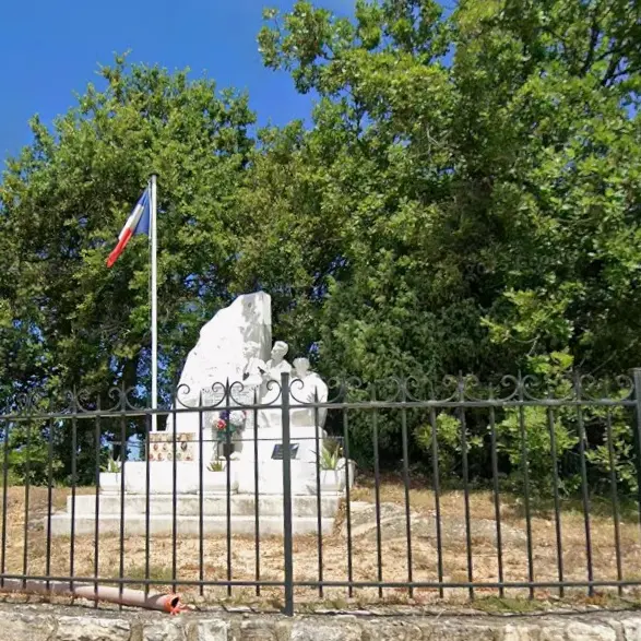 Monument commémorant les combats du 25 aout 1944_Euzet