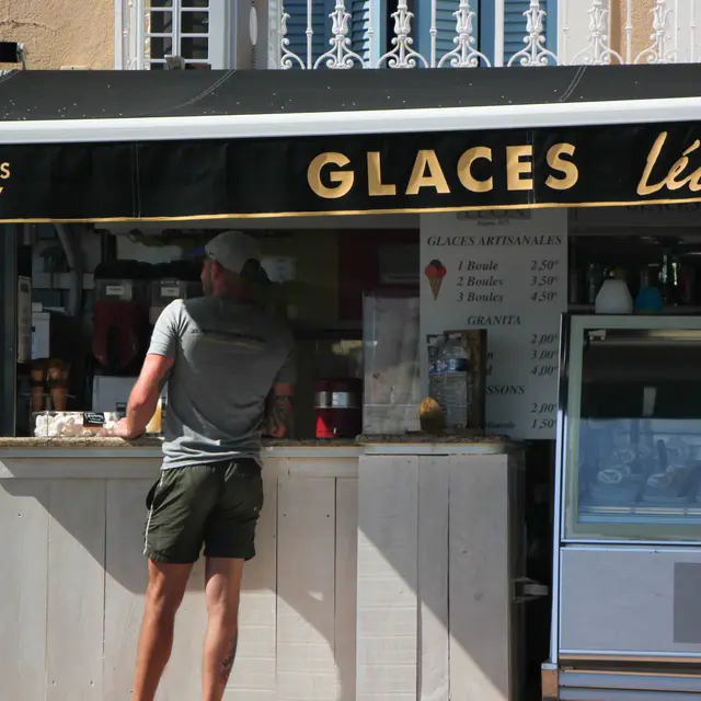 Glace léon