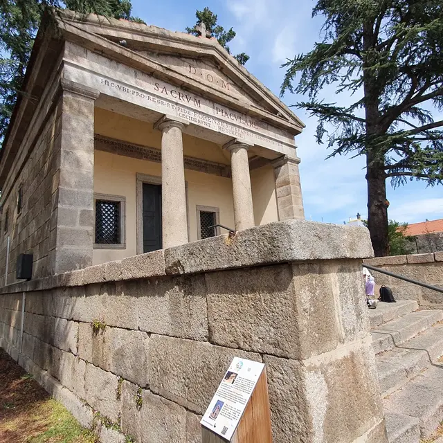 Feurs - petits vestiges, grande Histoire_Feurs