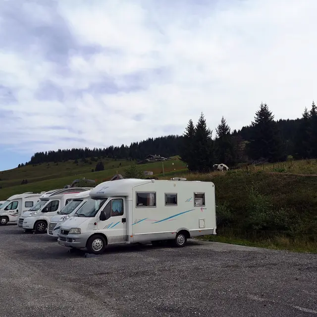 aire-de-service-col-des-saisies