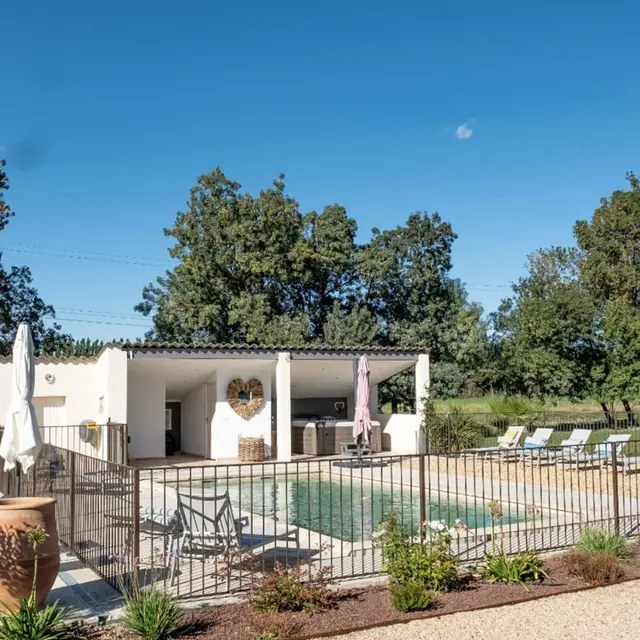 Mas Papabiou - Romanin_Eygalières