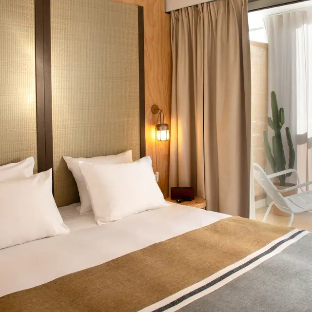 Mob Hôtel
