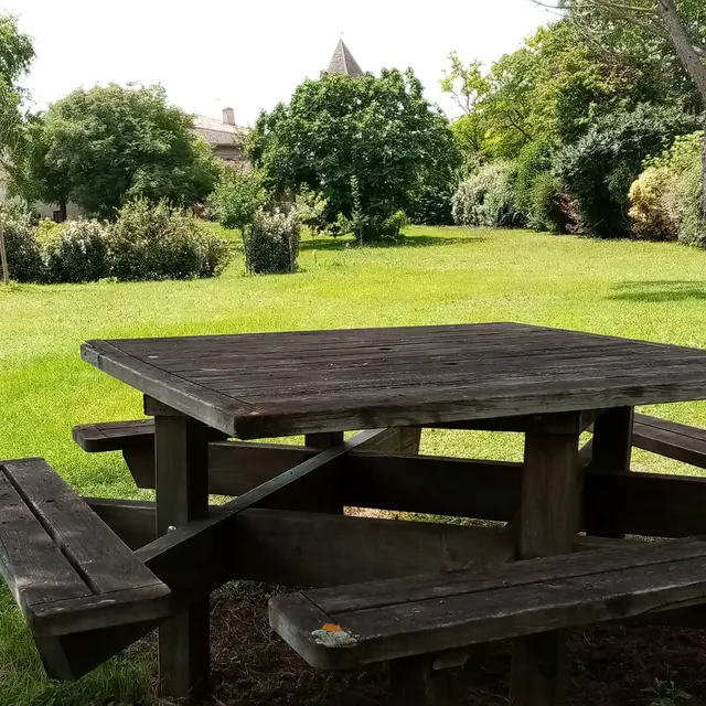 aire pique nique gramont