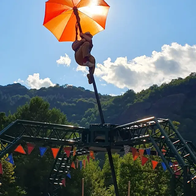 Dans l'ombre des oiseaux - Spectacle Est Dans La Rue_La Toussuire