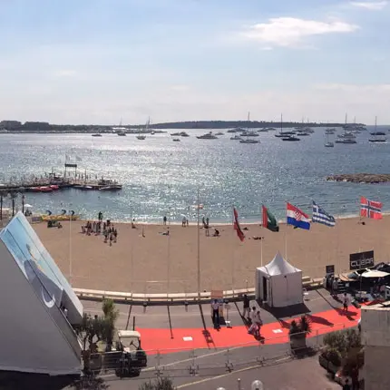 plage-palais-des-festivals-
