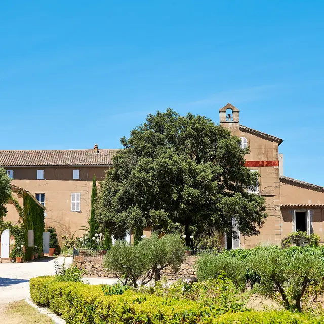 Château La Tour de l'Evêque à Pierrefeu-du-Var
