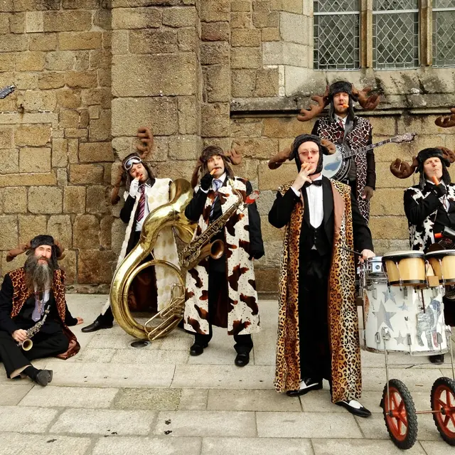 Fanfare Gipsy Rennes de Noël x Gipsy Pigs - Bonjour l'Hiver_Annemasse