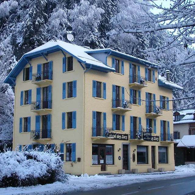 hotel des lacs