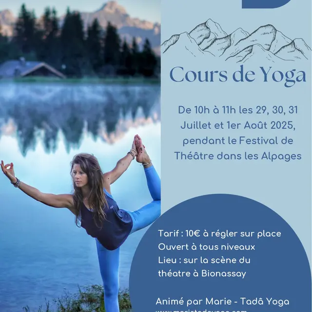Cous de Yoga pendant Théâtre dans les Alpages_Saint-Gervais-les-Bains