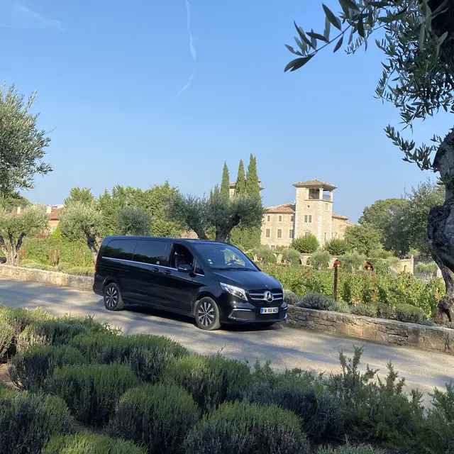 Axium VTC 83 - Garéoult