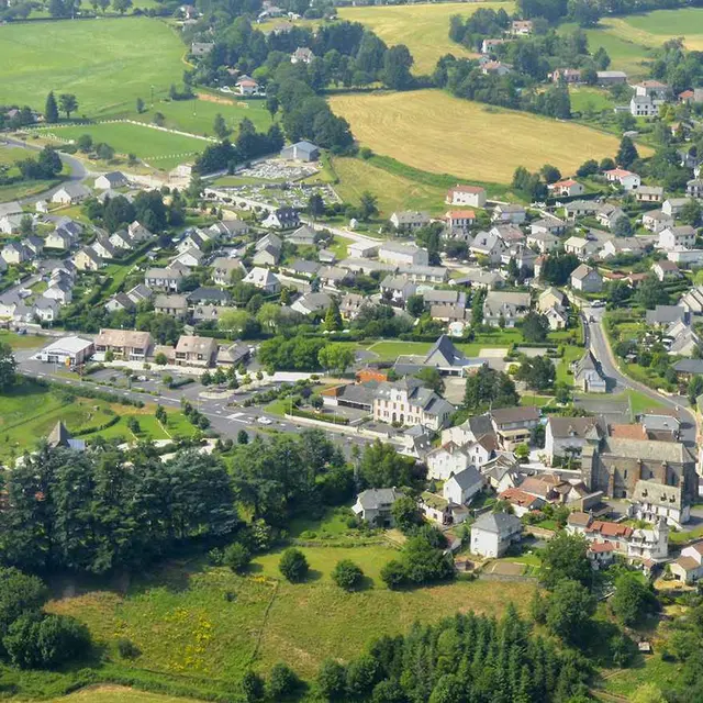 Sansac Bords de Cère_Sansac-de-Marmiesse