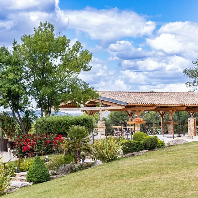 Château de Roquefeuille_Pourrières