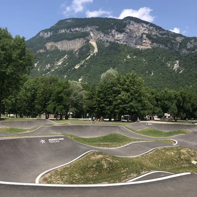 Pump track de la base de loisirs de Culoz