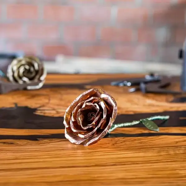 Réalisez votre Rose Éternelle en cuivre_Castelsagrat