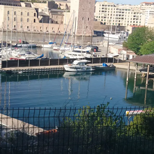 Port anse de la Réserve Marseille