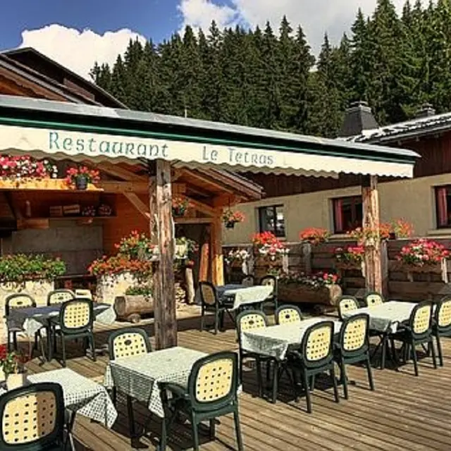 Hôtel Tetras vue terrasse