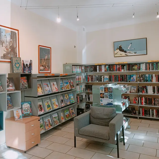 Médiathèque de Sarrians_Sarrians