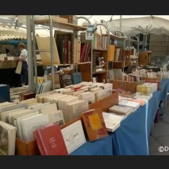Marché du livre ancien et moderne_Marseille