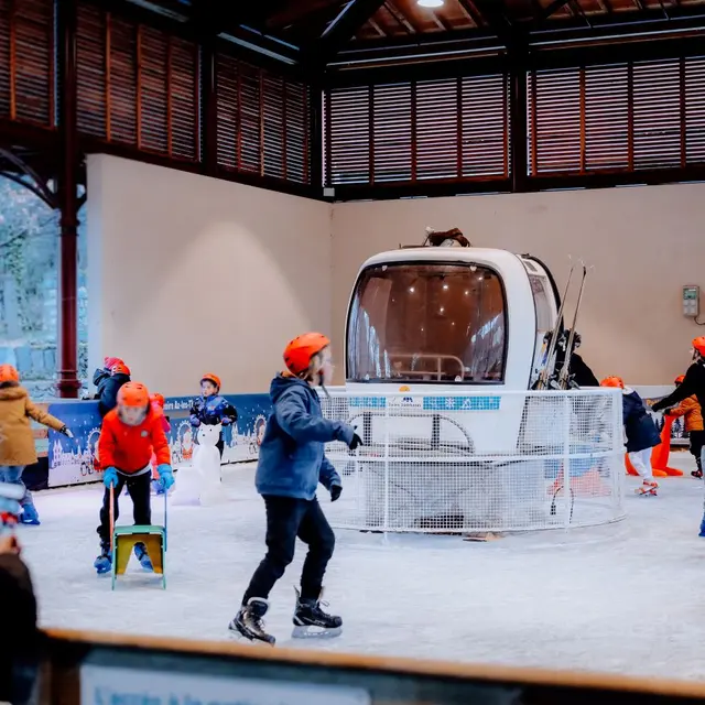 Ouverture de la patinoire !!!_Ax-les-Thermes