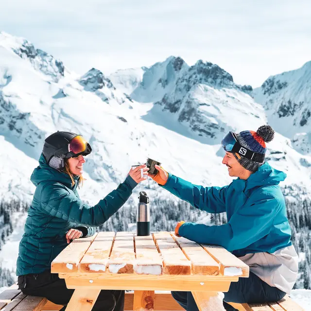 Table de pique-nique à la tête des Annes_Le Grand-Bornand