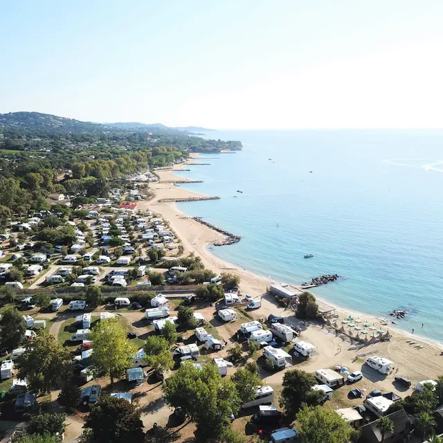Camping de la Plage (Grimaud) | Grimaud Tourisme - Le charme de la Provence  et de la Cte d'Azur