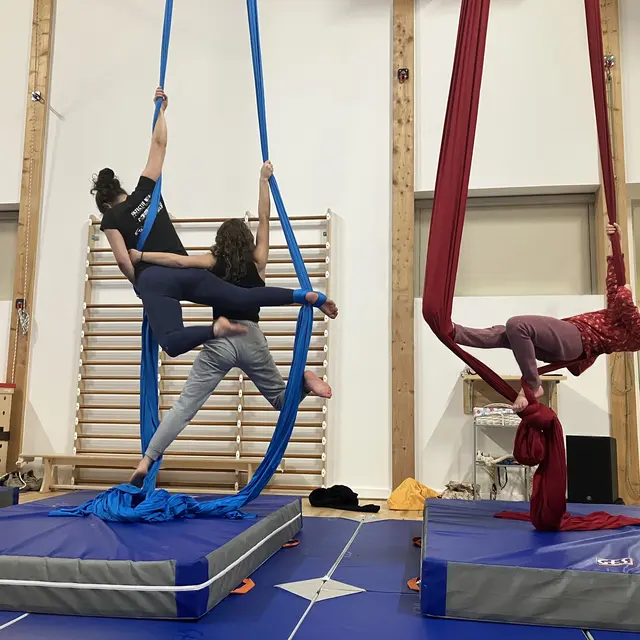 Stage cirque 10-15 ans_Bourg-en-Bresse